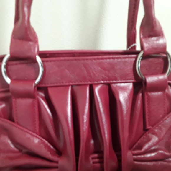 Beautiful Large Red Jac & Annie Bag - Picture 3 of 10